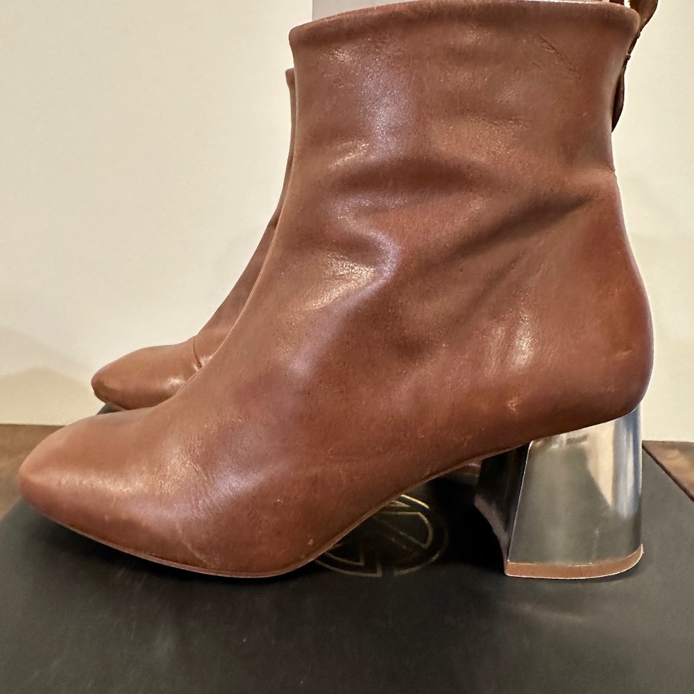 KG KURT GEIGER Snoopy metal block heel tan leather boots - Size 39